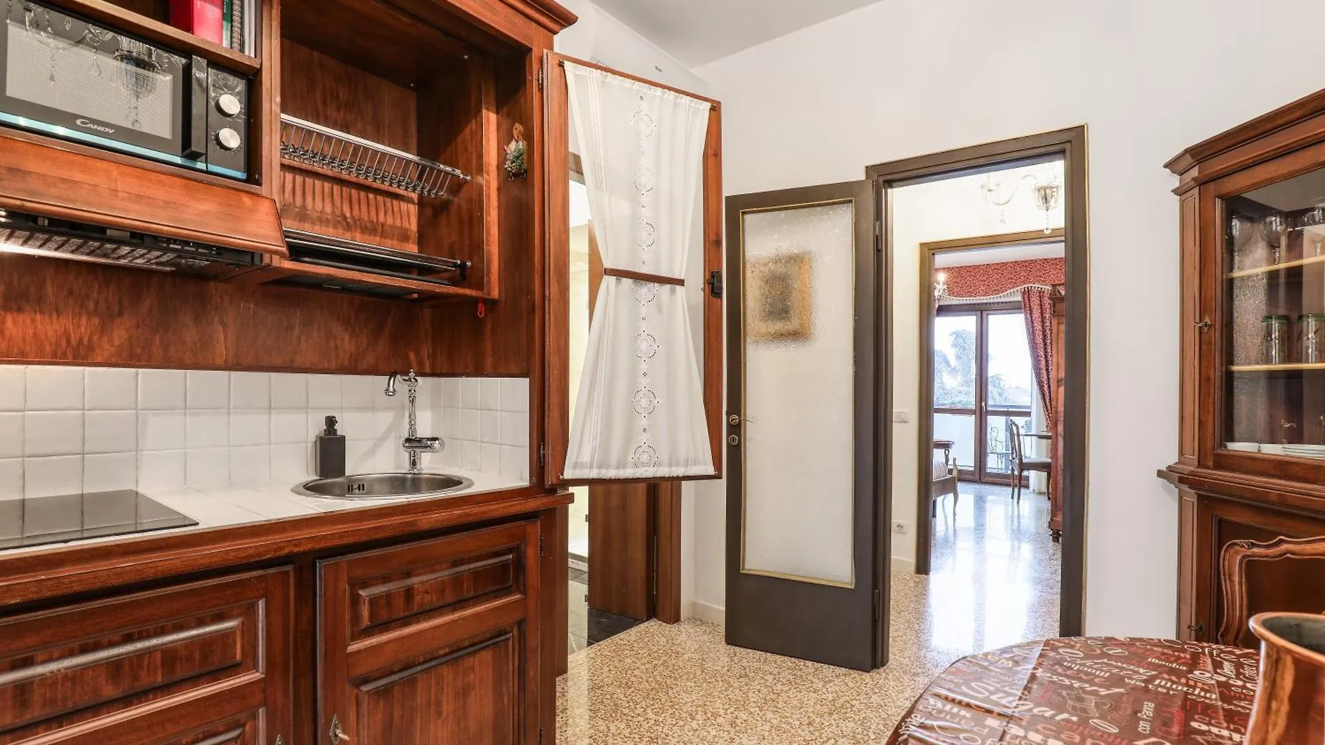 Suite Angolo Alla Stazione - Appartamento Con Terrazzo Panoramico Pavia Italia