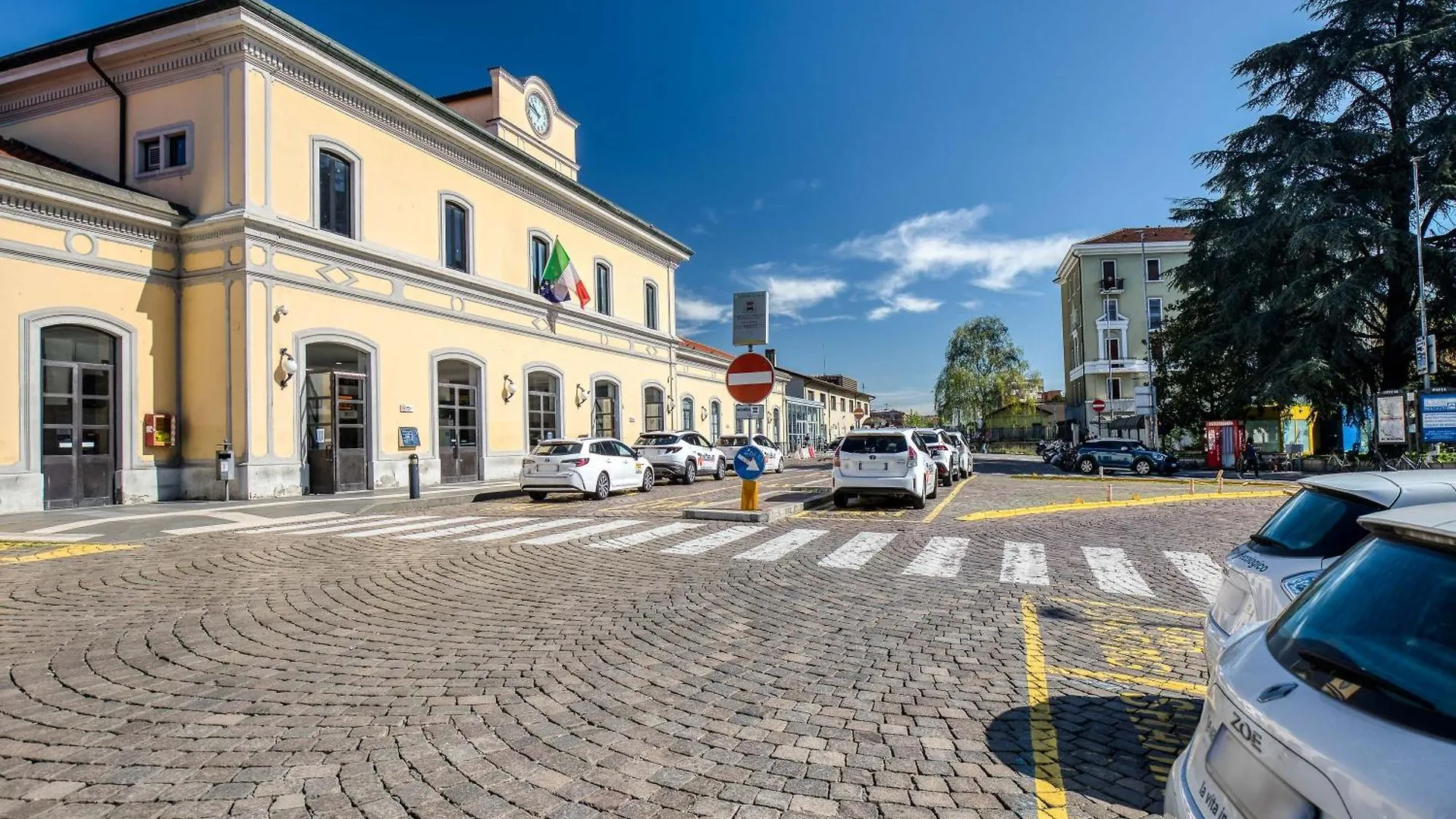 Suite Angolo Alla Stazione - Appartamento Con Terrazzo Panoramico Pavie Appartement